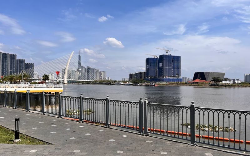 Công viên bờ sông Sài Gòn