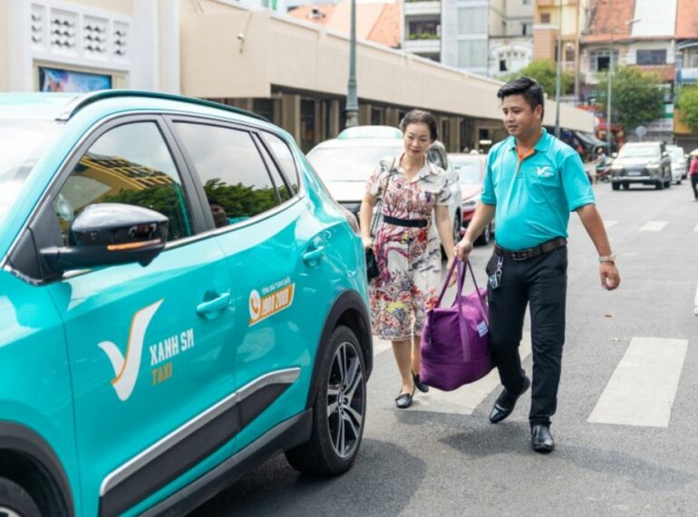 top-10-dia-diem-vang-don-tra-khach