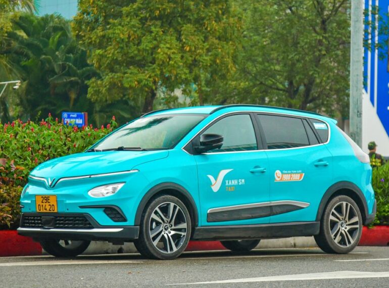 meo-tiet-kiem-pin-xe-o-to-dien