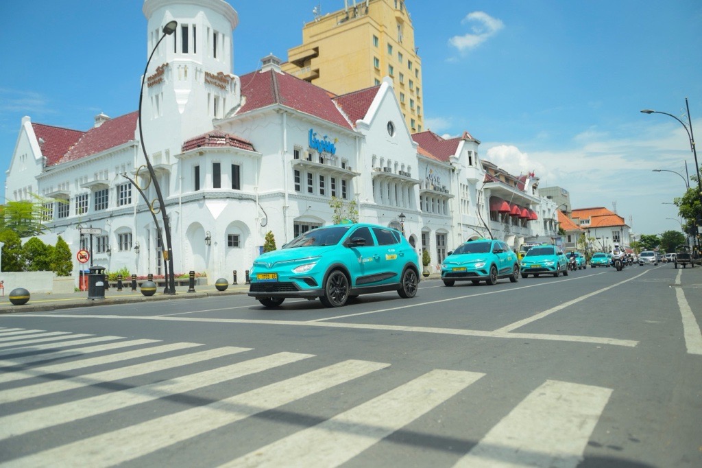 In Indonesia, Green SM users have logged over 100 million kilometers of zero-emission travel, supporting the shift toward more sustainable urban mobility.