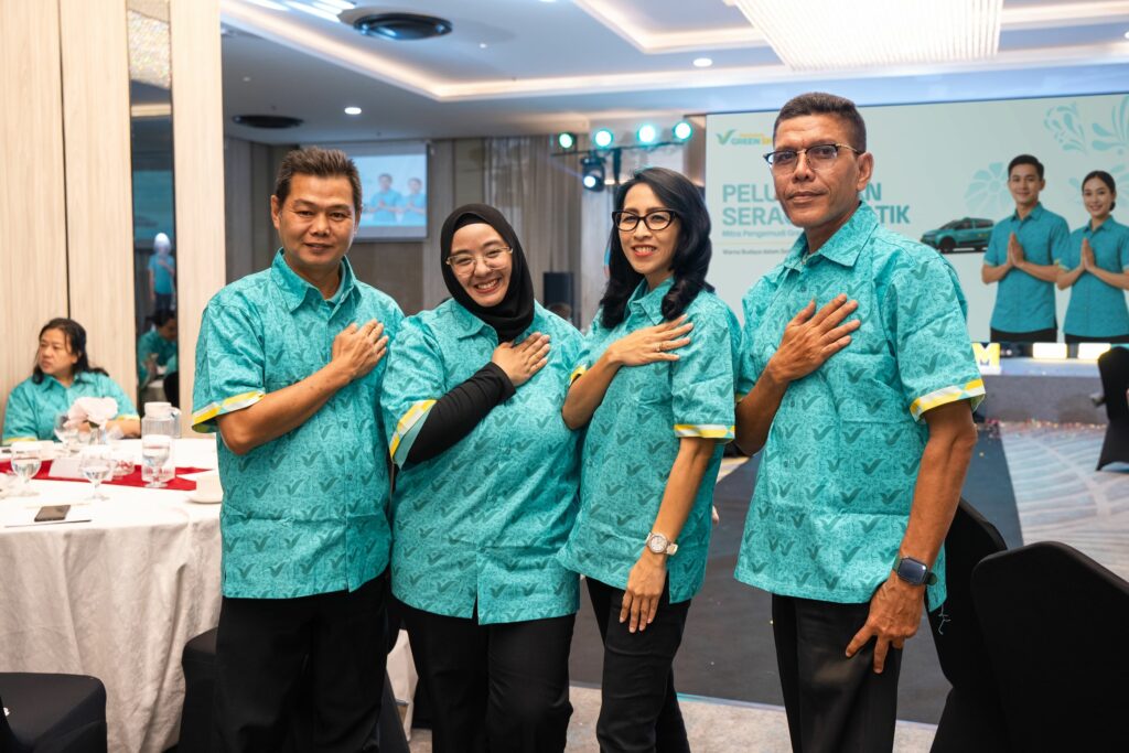 Green SM Perkenalkan Seragam Batik untuk Mitra Pengemudi di Indonesia