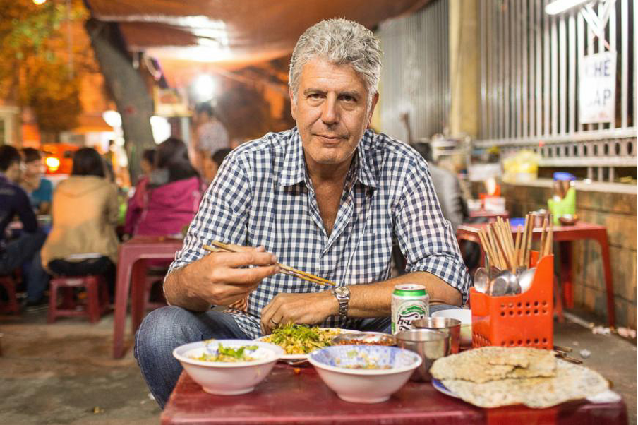 Anthony Bourdain and Hoi An cuisine. 