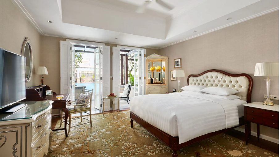 Deluxe Room with 1 King Bed at Park Hyatt Saigon.